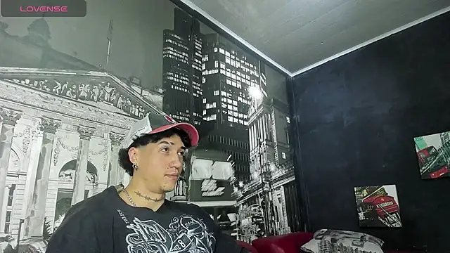 KaryBig3 online show from March 12, 2025, 4:19 am