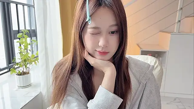 Cassie-20 online show from December 4, 2025, 2:21 am