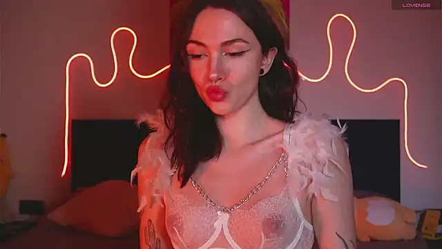 Snapshot of Limy_Sweet chatting on February 13, 2026, 9:09 am Limy Sweet online show from February 13, 2026, 9:09 am