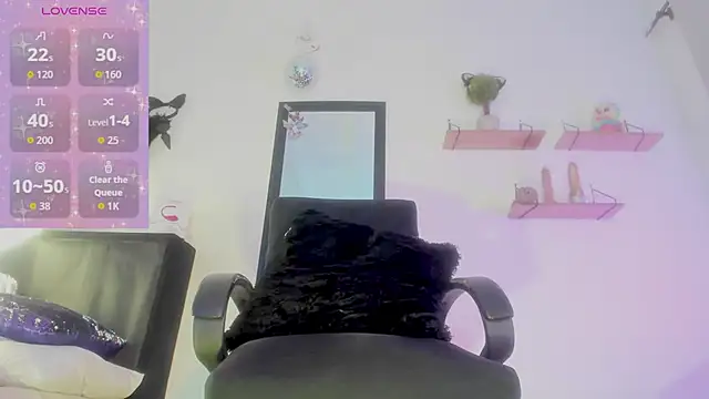 Snapshot of Aria_fitness chatting on October 7, 2025, 2:07 pm Aria fitness online show from October 7, 2025, 2:07 pm