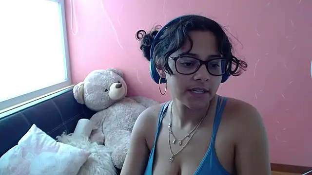 Snapshot of morahaze chatting on February 5, 2025, 7:31 pm morahaze online show from February 5, 2025, 7:31 pm