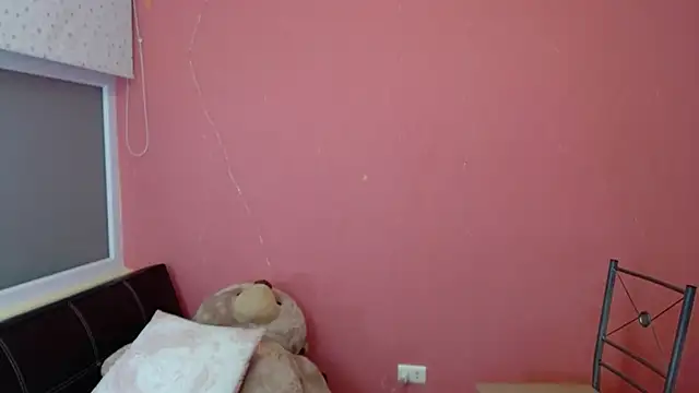 Snapshot of morahaze chatting on February 24, 2025, 12:41 am morahaze online show from February 24, 2025, 12:41 am