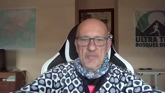 llopaco online show from February 3, 2026, 1:49 pm