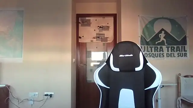 llopaco online show from February 22, 2026, 5:25 pm