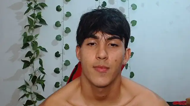 Snapshot of neithanzynxx chatting on February 25, 2025, 8:21 pm neithanzynxx online show from February 25, 2025, 8:21 pm