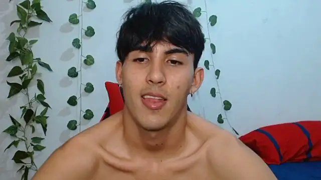 Snapshot of neithanzynxx chatting on February 26, 2025, 7:42 pm neithanzynxx online show from February 26, 2025, 7:42 pm