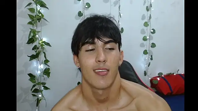 Snapshot of neithanzynxx chatting on March 12, 2025, 1:36 am neithanzynxx online show from March 12, 2025, 1:36 am