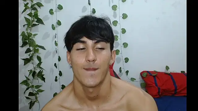 Snapshot of neithanzynxx chatting on March 7, 2025, 1:42 am neithanzynxx online show from March 7, 2025, 1:42 am