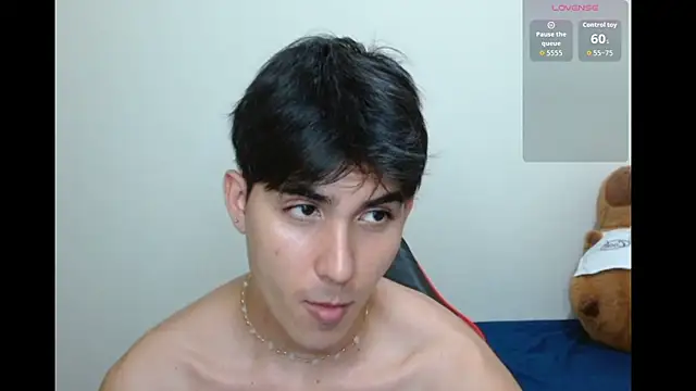 Snapshot of neithanzynxx chatting on October 4, 2025, 8:21 pm neithanzynxx online show from October 4, 2025, 8:21 pm