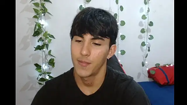 Snapshot of neithanzynxx chatting on March 11, 2025, 7:25 pm neithanzynxx online show from March 11, 2025, 7:25 pm