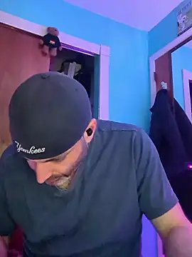 Novabear6996 online show from January 18, 2026, 6:06 am