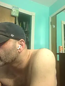 Novabear6996 online show from February 26, 2025, 5:46 am