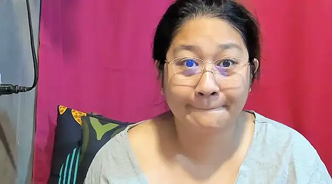 hotchubby88 online show from February 5, 2025, 4:58 pm