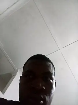 bosszonke123 online show from November 12, 2025, 8:56 pm