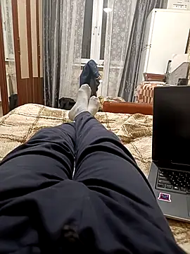 QuilyLoverx online show from February 25, 2025, 7:16 pm