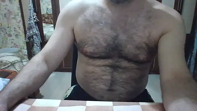 QuilyLoverx online show from February 26, 2025, 6:15 pm