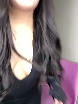 Snapshot of Annajdr chatting on March 2, 2025, 9:43 am Annajdr online show from March 2, 2025, 9:43 am