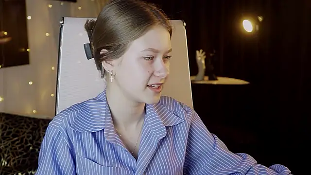 EveMundie online show from March 5, 2026, 6:32 am