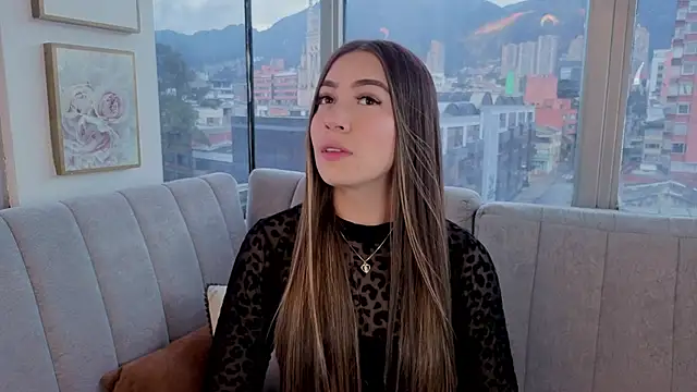 Snapshot of Ivanna_West chatting on April 19, 2026, 1:01 pm Ivanna West online show from April 19, 2026, 1:01 pm