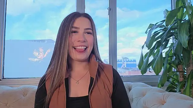 Snapshot of Ivanna_West chatting on May 24, 2026, 1:22 pm Ivanna West online show from May 24, 2026, 1:22 pm
