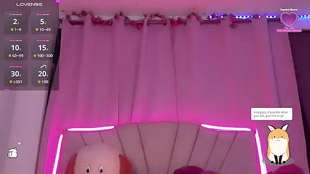 BabyNaomi2 online show from November 9, 2025, 6:01 pm