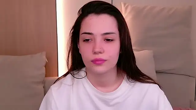 Alice Deleon online show from April 9, 2026, 10:32 am