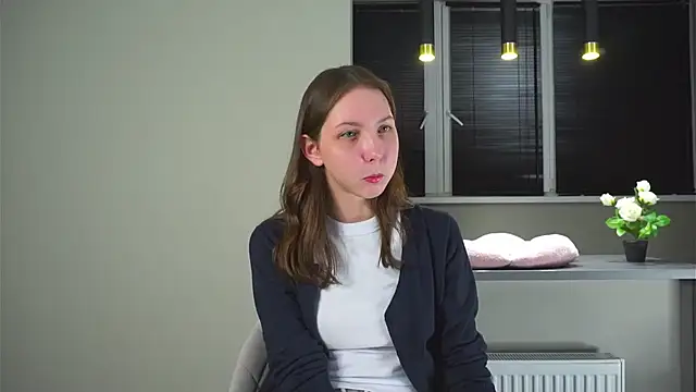 Snapshot of DieraBraddy chatting on February 20, 2025, 8:14 pm DieraBraddy online show from February 20, 2025, 8:14 pm