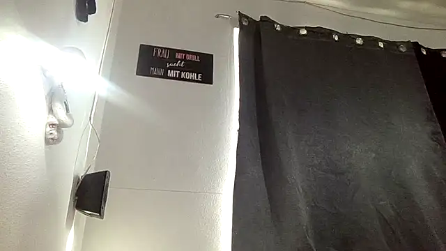 Miss candymandy online show from February 18, 2025, 12:49 pm