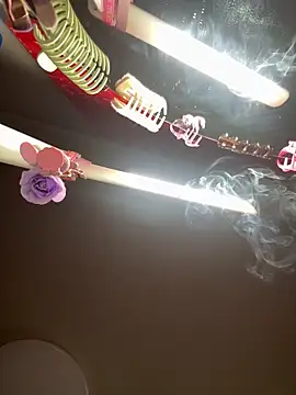 sexymelli18 online show from March 3, 2026, 4:03 pm