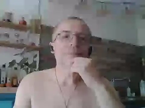 Xavspank2 online show from May 27, 2026, 1:18 pm