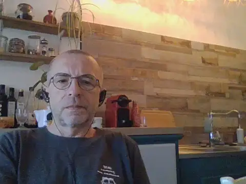 Xavspank2 online show from June 9, 2026, 7:53 am