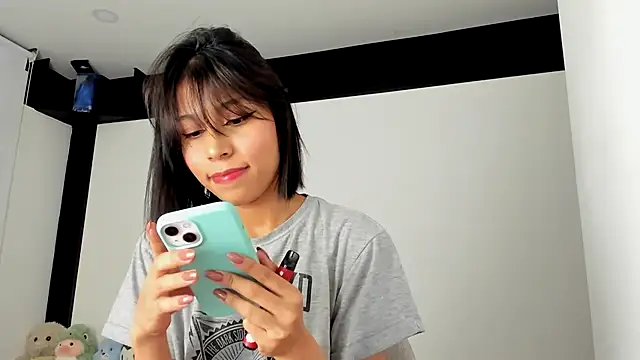 sweet Amy0 online show from October 12, 2025, 9:32 am