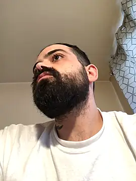 guccititi online show from March 21, 2026, 9:30 pm