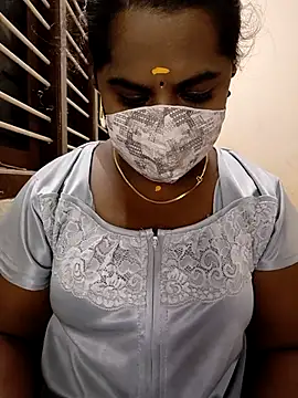 Snapshot of deepikasree chatting on February 18, 2025, 1:55 pm deepikasree online show from February 18, 2025, 1:55 pm