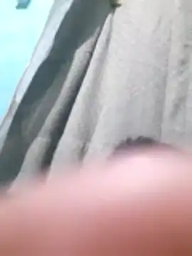 Snapshot of Andresjflds chatting on February 13, 2026, 10:32 pm Andresjflds online show from February 13, 2026, 10:32 pm