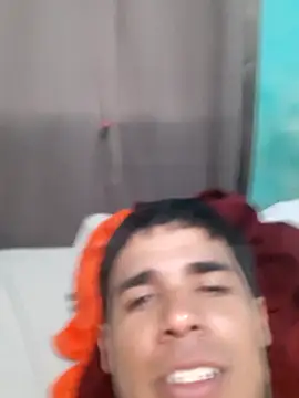 Snapshot of Andresjflds chatting on February 18, 2026, 5:05 am Andresjflds online show from February 18, 2026, 5:05 am