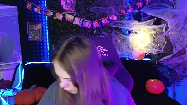 Dyna bae online show from October 29, 2025, 1:59 am