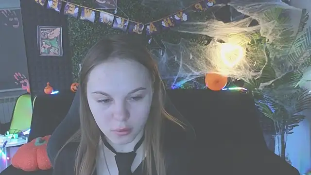 Dyna bae online show from October 20, 2025, 2:02 am