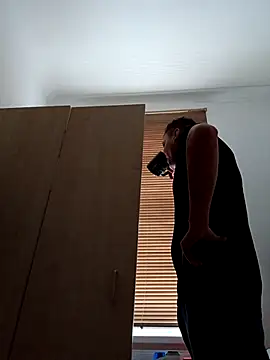 Snapshot of Eusuntnoulgigolo chatting on March 1, 2026, 9:20 am Eusuntnoulgigolo online show from March 1, 2026, 9:20 am