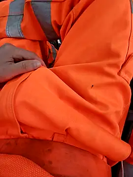 Snapshot of Eusuntnoulgigolo chatting on February 4, 2026, 8:31 am Eusuntnoulgigolo online show from February 4, 2026, 8:31 am