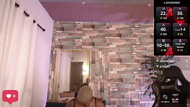 DashaSousaa online show from March 7, 2026, 3:50 pm