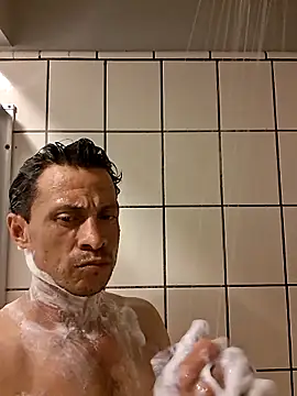 salchichon 69 online show from May 6, 2026, 6:06 am