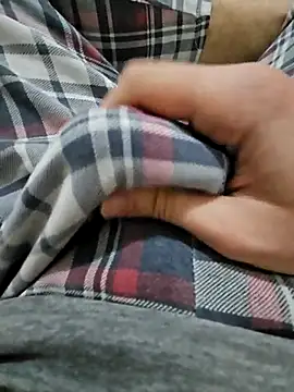 skiciyunis online show from January 12, 2026, 3:41 pm