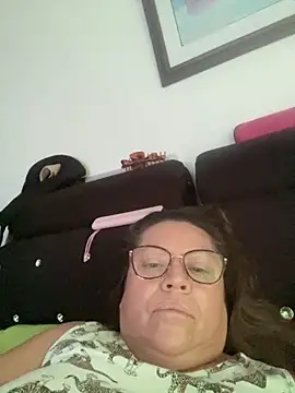 alonndrasexyy online show from October 23, 2025, 9:35 pm