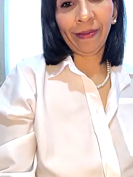 Snapshot of Mrsvictoriaaa chatting on January 17, 2026, 8:23 pm Mrsvictoriaaa online show from January 17, 2026, 8:23 pm