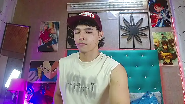 LiamAndrewzz online show from November 1, 2025, 6:02 pm