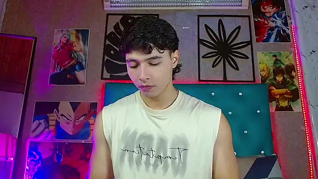 LiamAndrewzz online show from March 10, 2026, 4:27 am