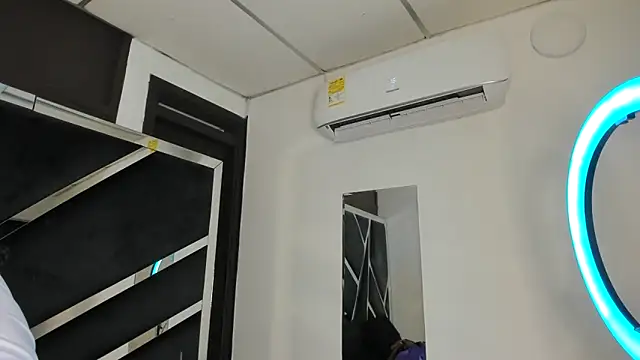 Snapshot of Rubyxht chatting on January 15, 2026, 12:41 pm Rubyxht online show from January 15, 2026, 12:41 pm