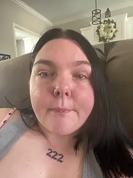 bkardashian online show from March 4, 2025, 5:03 pm