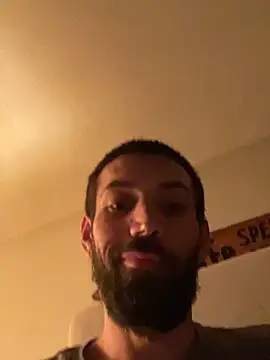 Snapshot of QueenM3 chatting on October 1, 2025, 6:40 am QueenM3 online show from October 1, 2025, 6:40 am